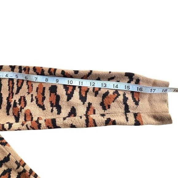 SPLENDID $168 Leopard Print Duster Cardigan, Boho Knit Sweater Tan Brown MED EUC - Picture 11 of 11
